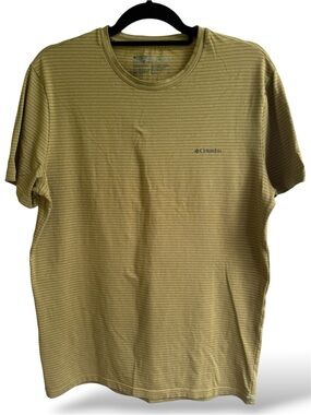 Columbia Men’s Large Olive Green Striped T-Shirt Short Sleeve Crew Neck Outdoor